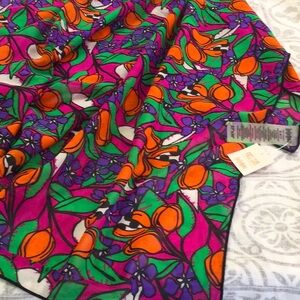 LuLaRoe floral scarf. Big 57” by 30”. New.
